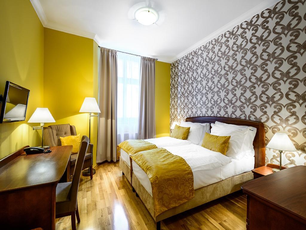 Alexander Hotel สชีโบร ห้อง รูปภาพ