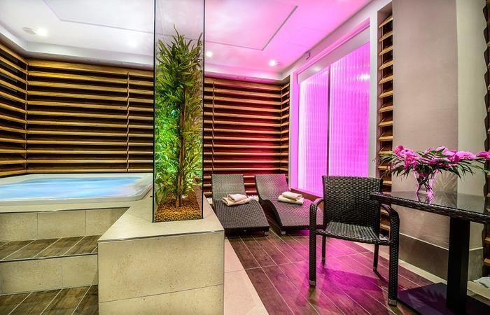 Alexander Hotel สชีโบร ภายนอก รูปภาพ